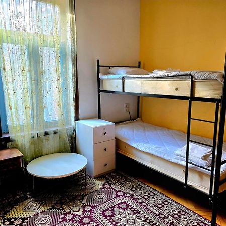 טביליסי Colors Hostel מראה חיצוני תמונה