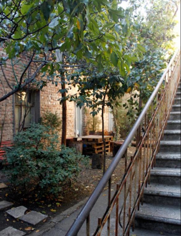 טביליסי Colors Hostel מראה חיצוני תמונה