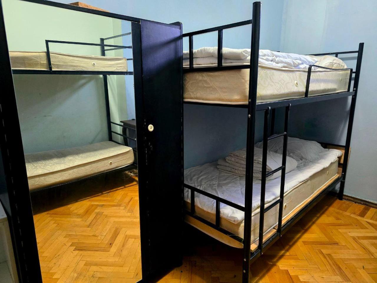 טביליסי Colors Hostel מראה חיצוני תמונה