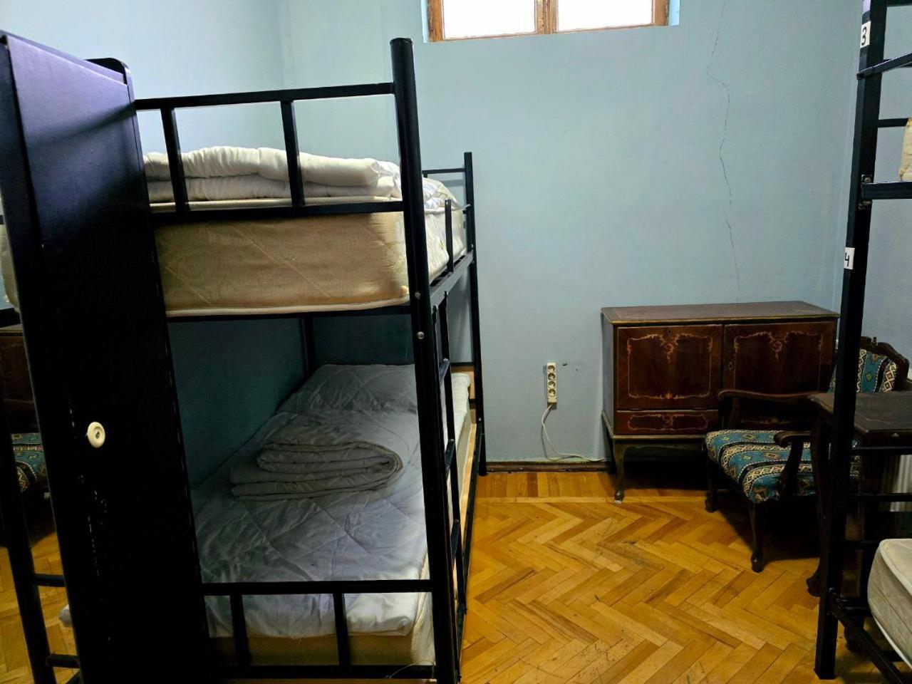 טביליסי Colors Hostel מראה חיצוני תמונה