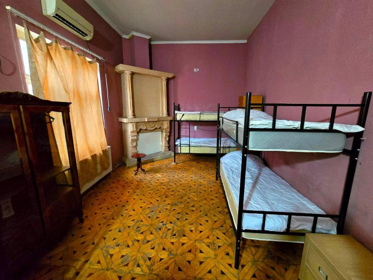 טביליסי Colors Hostel מראה חיצוני תמונה