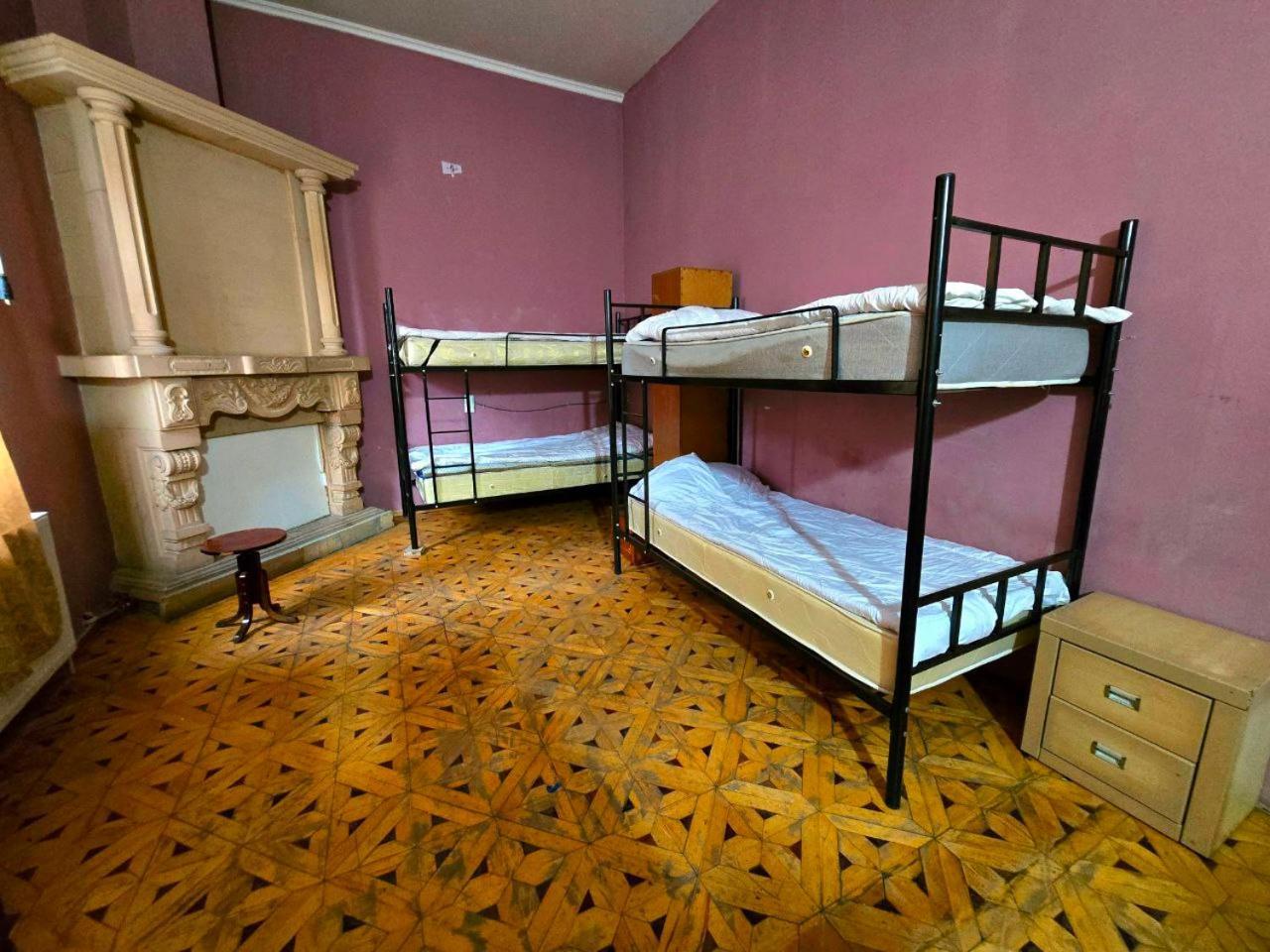 טביליסי Colors Hostel מראה חיצוני תמונה