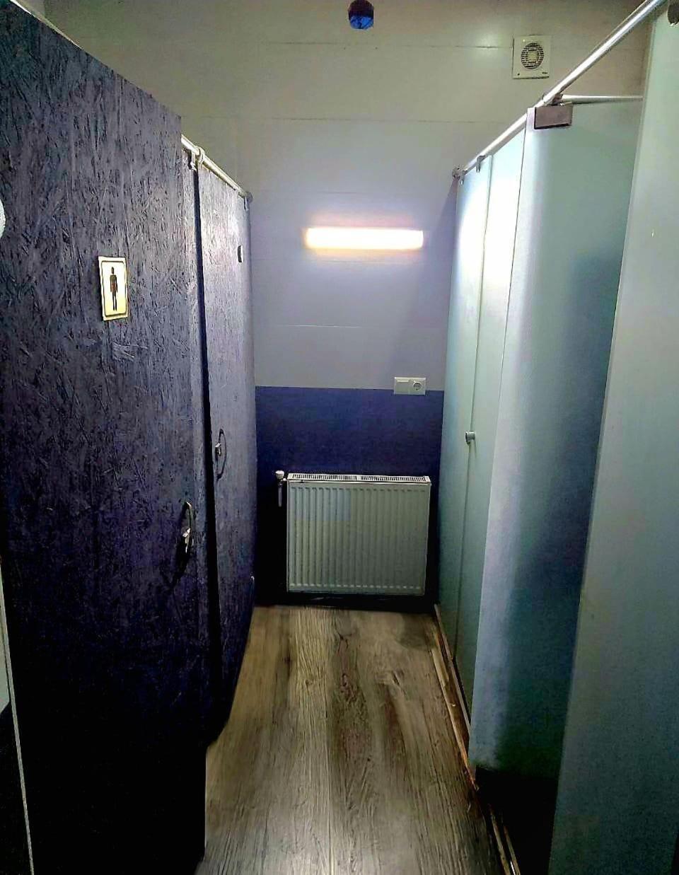 טביליסי Colors Hostel מראה חיצוני תמונה