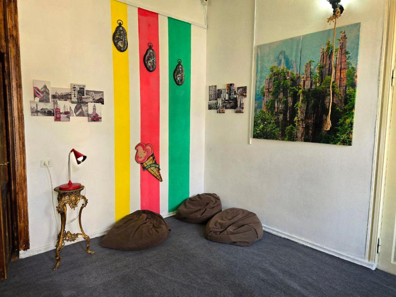 טביליסי Colors Hostel מראה חיצוני תמונה