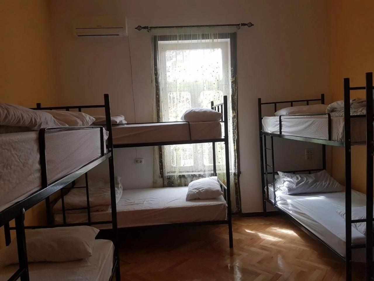 טביליסי Colors Hostel מראה חיצוני תמונה