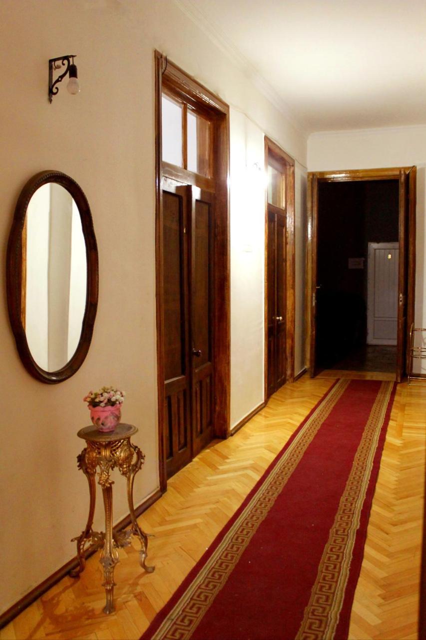 טביליסי Colors Hostel מראה חיצוני תמונה