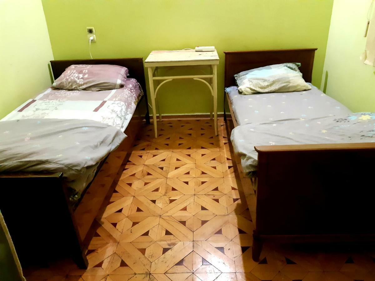 טביליסי Colors Hostel מראה חיצוני תמונה